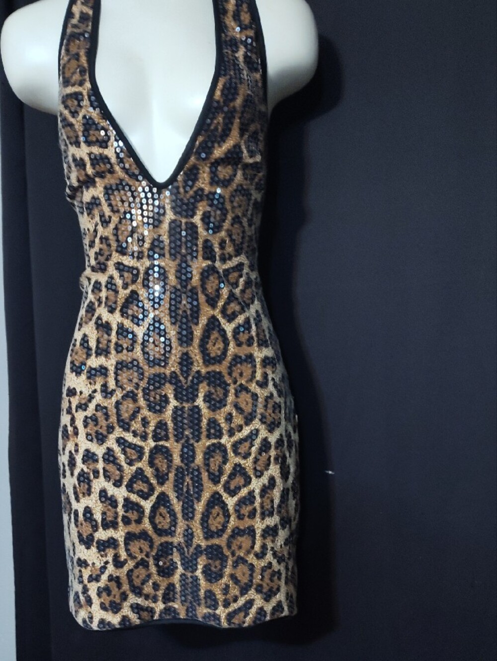 Nasty Gal Women's Leopard Sexy Sequin Halter Dress NWOT - Picture 4 of 9